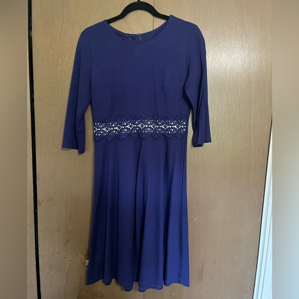 Elegant Navy Dress with 3/4 sleeves, lace detail waist